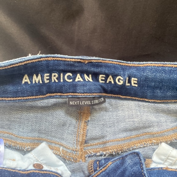 American Eagle shorts - Picture 2 of 3